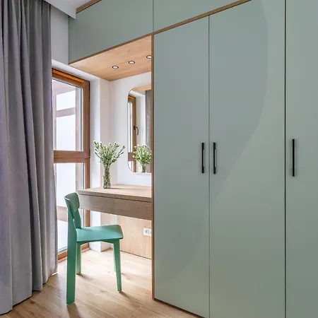 Apartman Park C12-z Dostepem Do Basenu, Sauny, Jacuzzi, Silowni