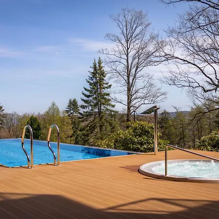 Park C12-z Dostepem Do Basenu, Sauny, Jacuzzi, Silowni Apartman