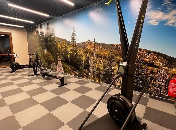 Park C12-z Dostepem Do Basenu, Sauny, Jacuzzi, Silowni