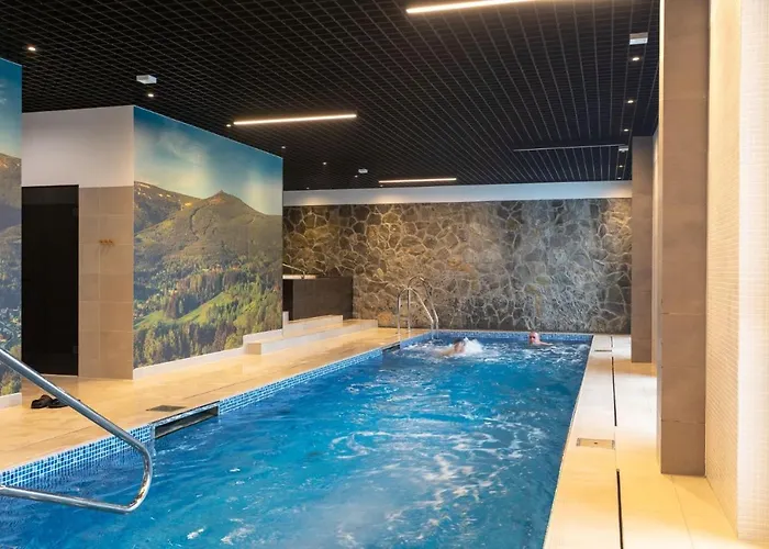 Park C12-z Dostepem Do Basenu, Sauny, Jacuzzi, Silowni